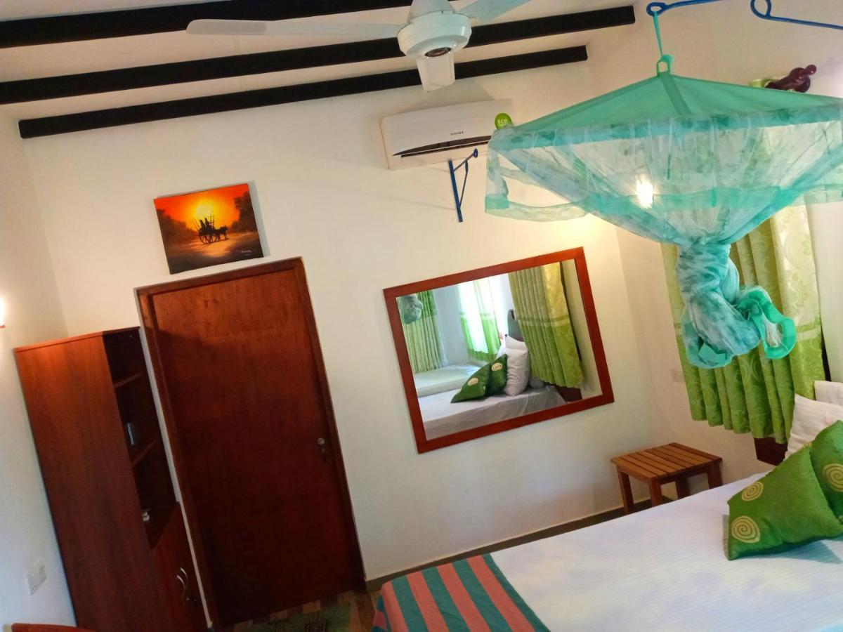 Hotel Habarana Hide Away Exterior foto