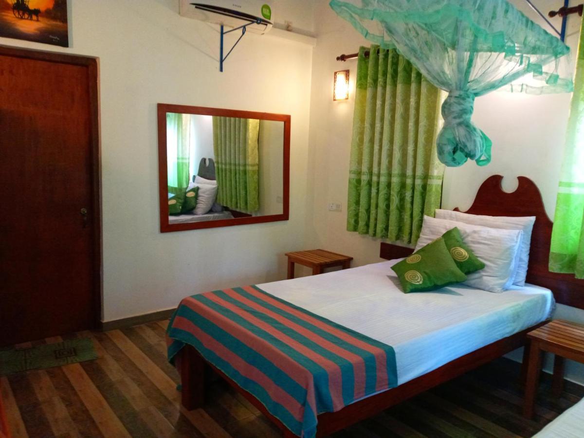 Hotel Habarana Hide Away Exterior foto