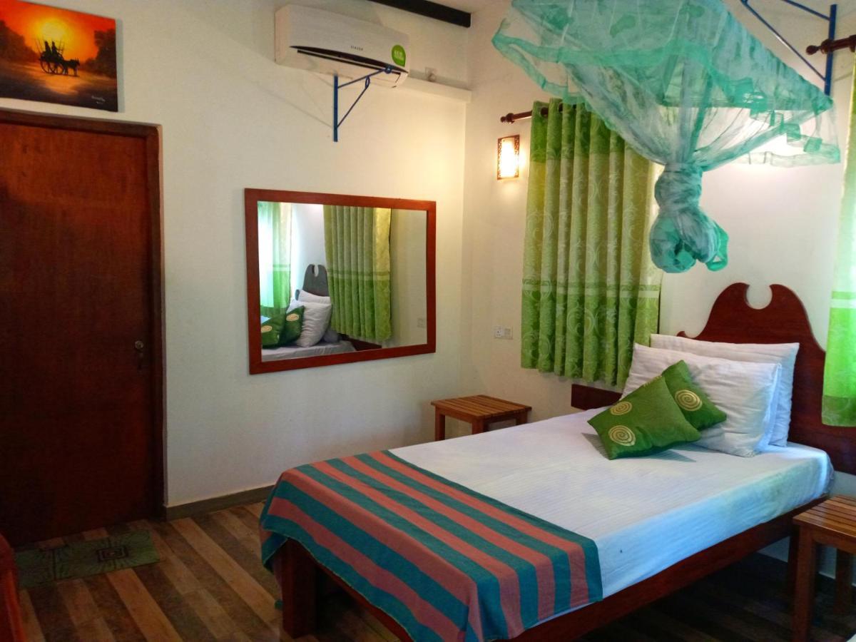 Hotel Habarana Hide Away Exterior foto