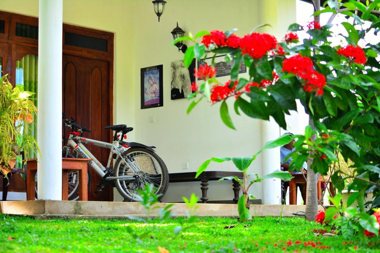 Hotel Habarana Hide Away Exterior foto